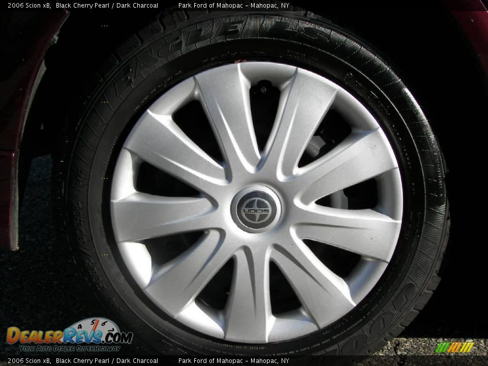 2006 Scion xB Black Cherry Pearl / Dark Charcoal Photo #9
