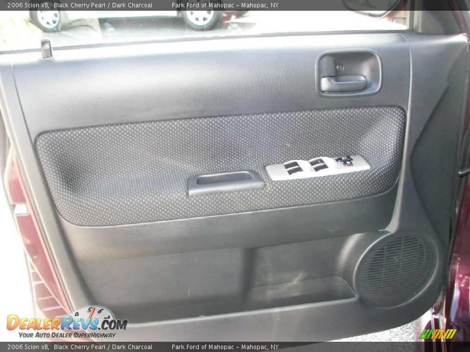 2006 Scion xB Black Cherry Pearl / Dark Charcoal Photo #10