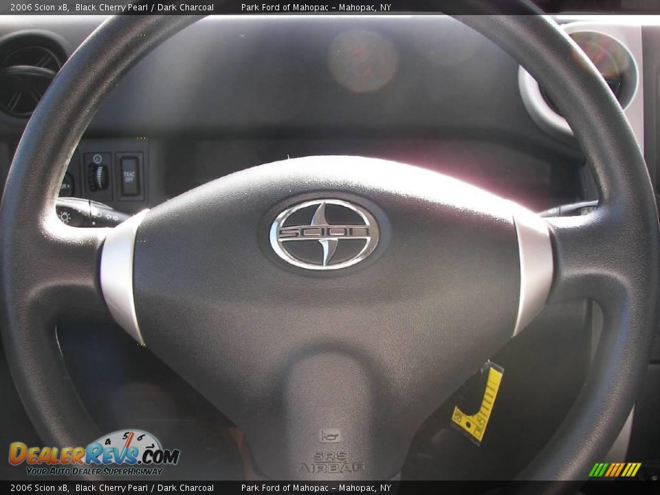 2006 Scion xB Black Cherry Pearl / Dark Charcoal Photo #11