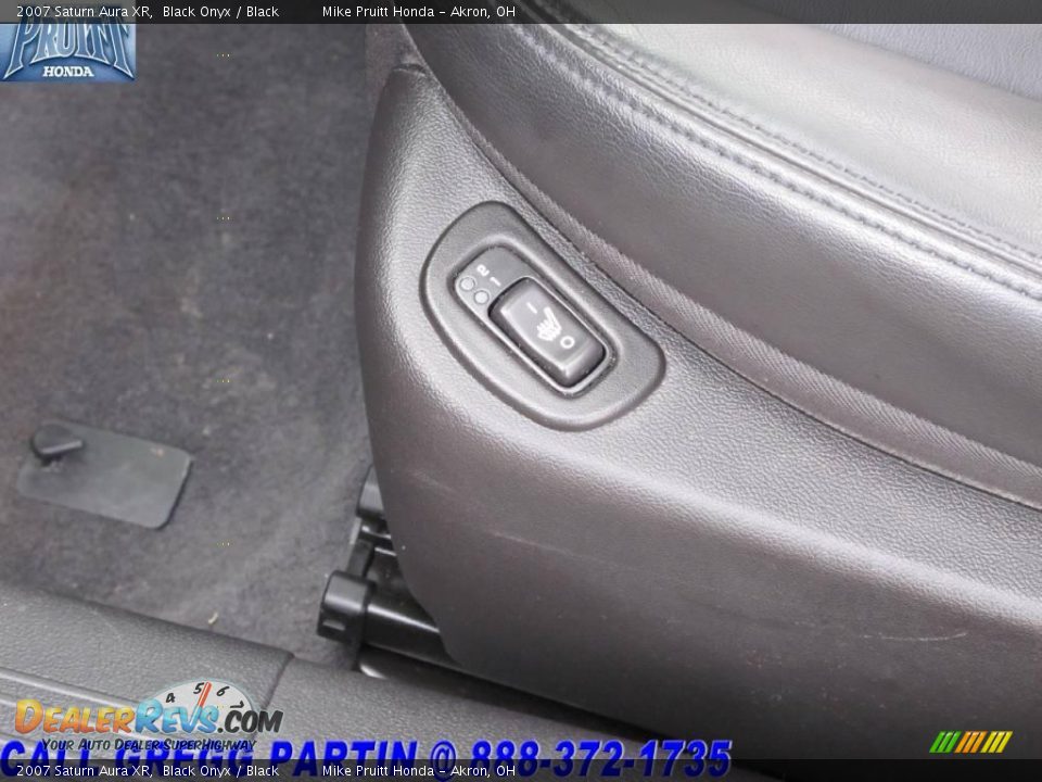 2007 Saturn Aura XR Black Onyx / Black Photo #13