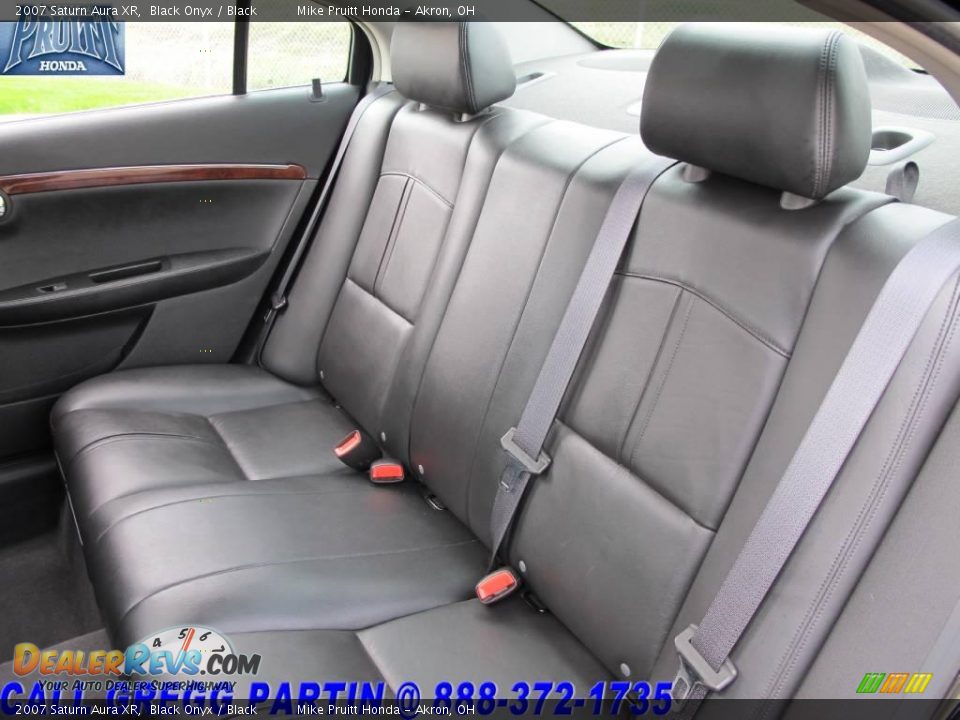 2007 Saturn Aura XR Black Onyx / Black Photo #15