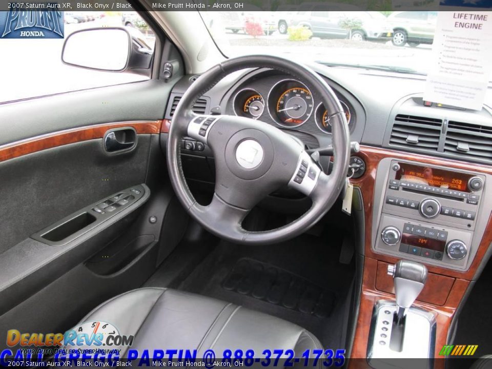 2007 Saturn Aura XR Black Onyx / Black Photo #19
