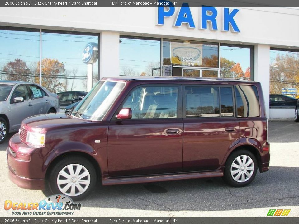 2006 Scion xB Black Cherry Pearl / Dark Charcoal Photo #21
