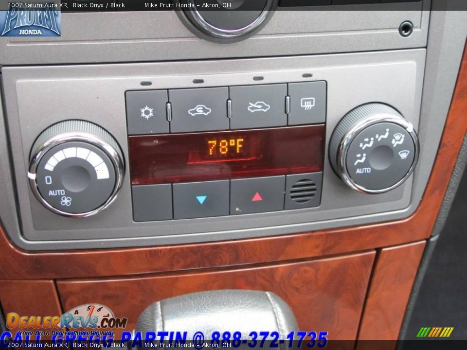 2007 Saturn Aura XR Black Onyx / Black Photo #26