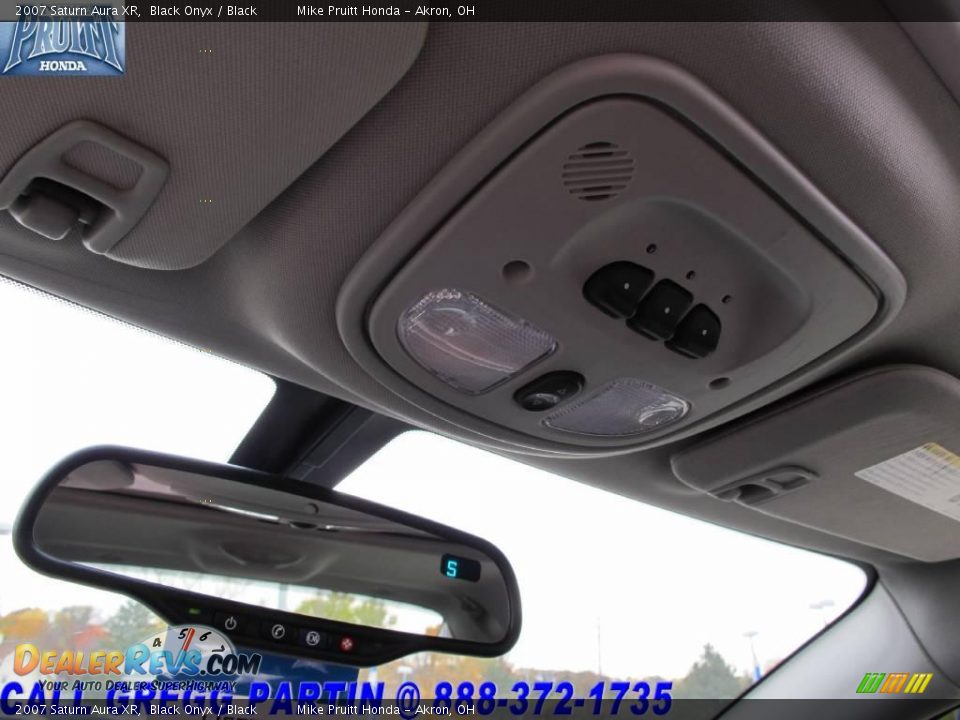2007 Saturn Aura XR Black Onyx / Black Photo #27