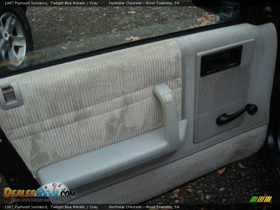1987 Plymouth Sundance Twilight Blue Metallic / Gray Photo #10