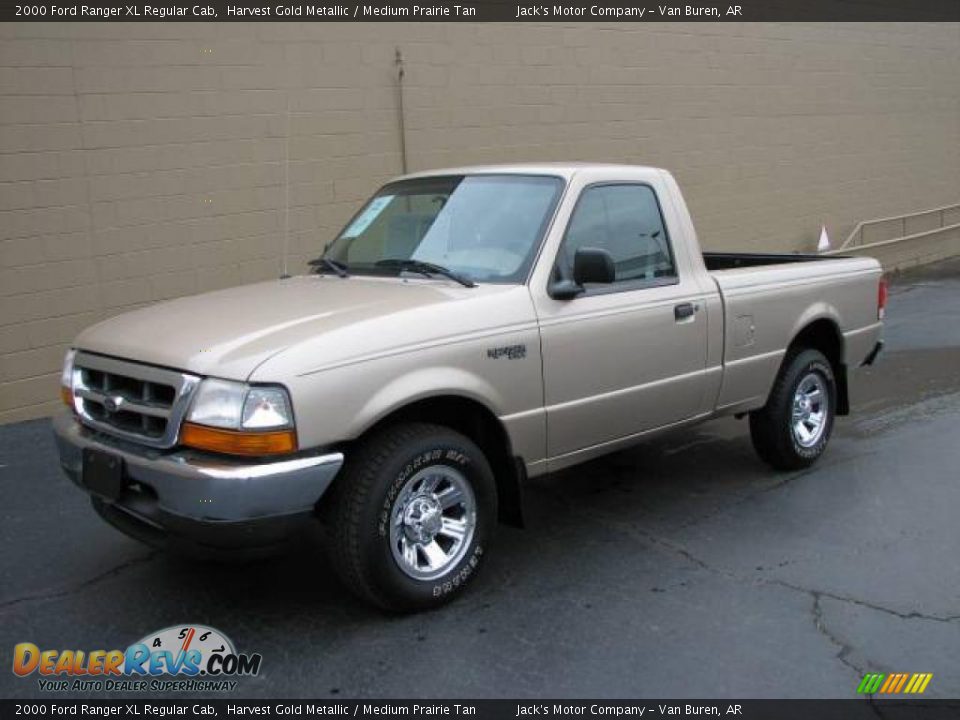 2000 Ford Ranger XL Regular Cab Harvest Gold Metallic / Medium Prairie Tan Photo #2