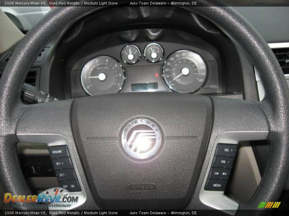 2006 Mercury Milan V6 Vivid Red Metallic / Medium Light Stone Photo #13