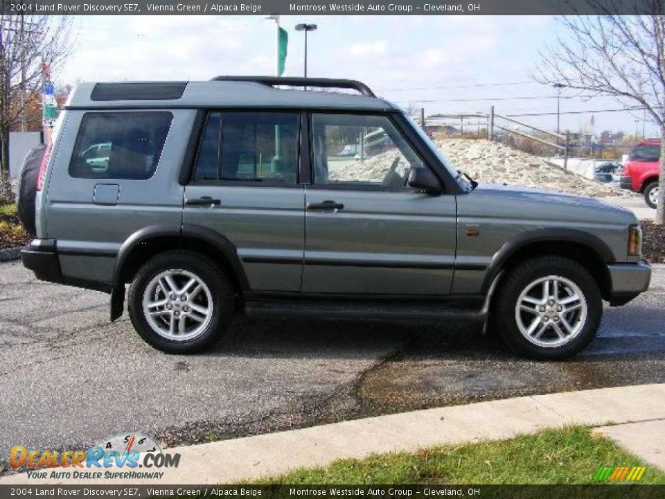 2004 Land Rover Discovery SE7 Vienna Green / Alpaca Beige Photo #6