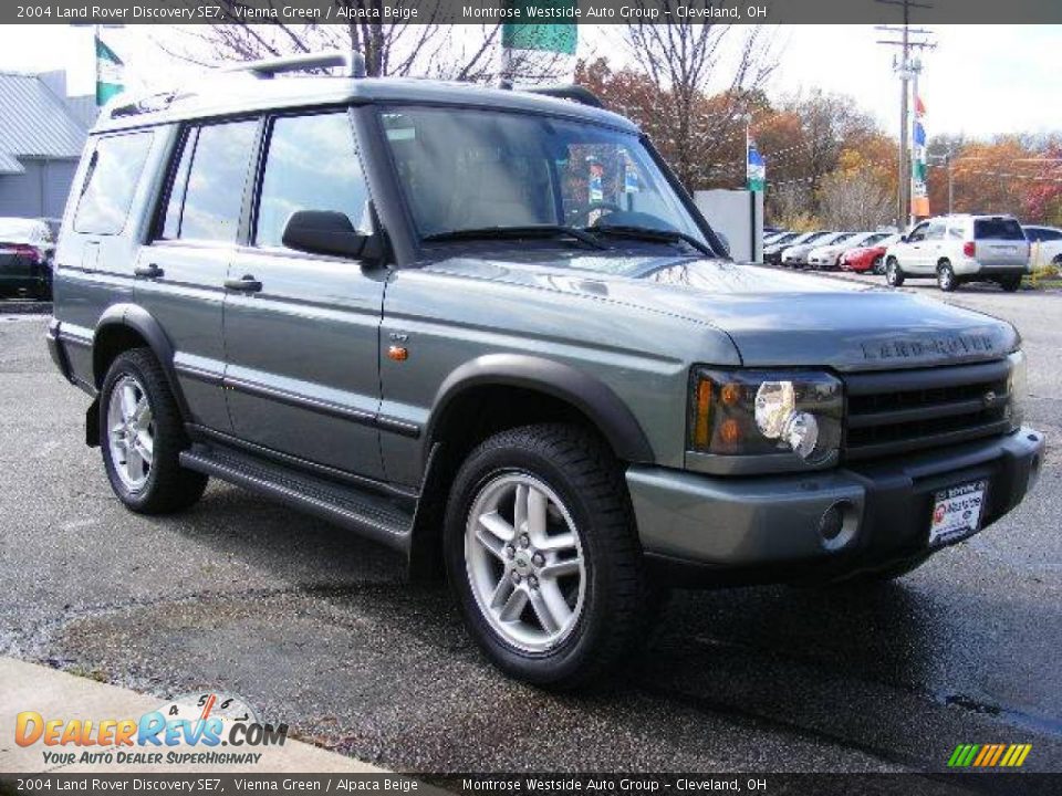2004 Land Rover Discovery SE7 Vienna Green / Alpaca Beige Photo #7