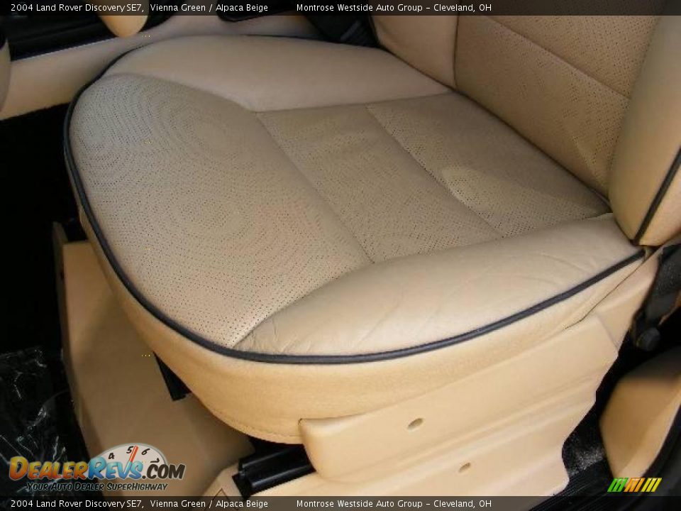 2004 Land Rover Discovery SE7 Vienna Green / Alpaca Beige Photo #10