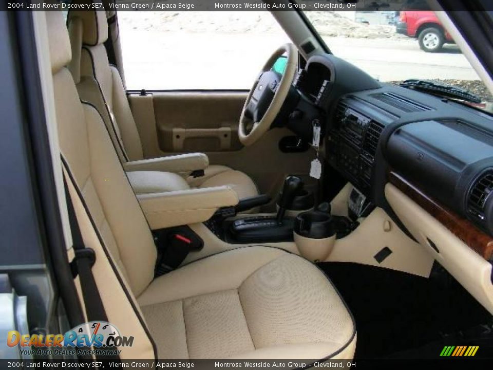 2004 Land Rover Discovery SE7 Vienna Green / Alpaca Beige Photo #13