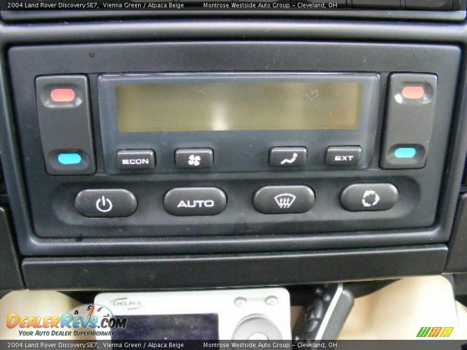 2004 Land Rover Discovery SE7 Vienna Green / Alpaca Beige Photo #21