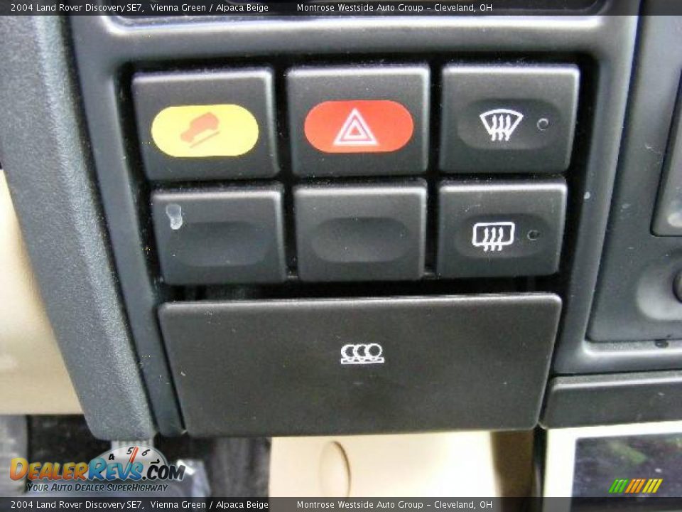 2004 Land Rover Discovery SE7 Vienna Green / Alpaca Beige Photo #25
