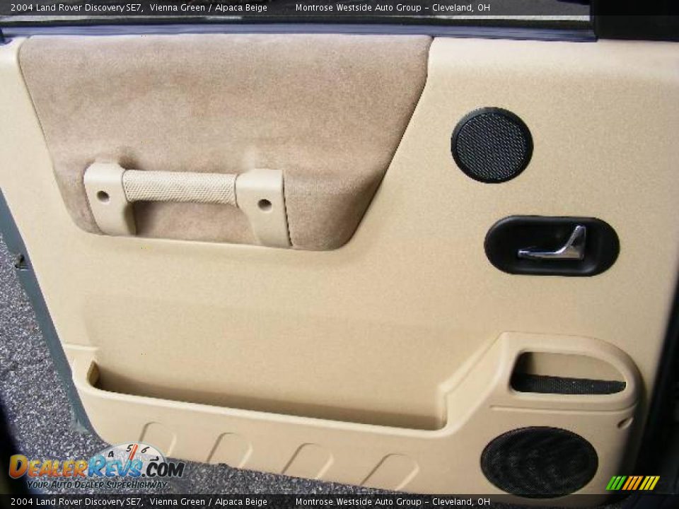 2004 Land Rover Discovery SE7 Vienna Green / Alpaca Beige Photo #26