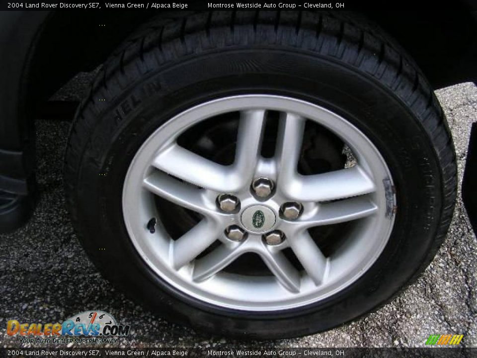 2004 Land Rover Discovery SE7 Vienna Green / Alpaca Beige Photo #31