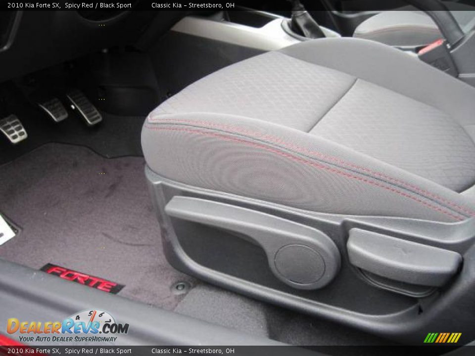2010 Kia Forte SX Spicy Red / Black Sport Photo #7