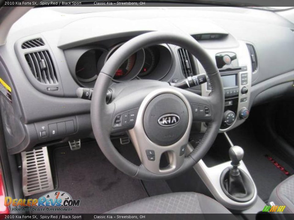 2010 Kia Forte SX Spicy Red / Black Sport Photo #11