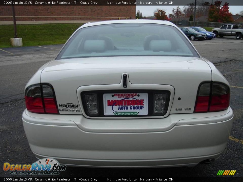 2006 Lincoln LS V8 Ceramic White Pearlescent Tri-Coat / Grey Photo #4