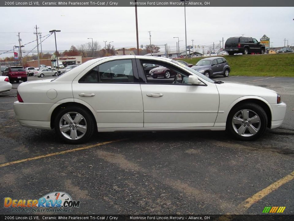 2006 Lincoln LS V8 Ceramic White Pearlescent Tri-Coat / Grey Photo #6