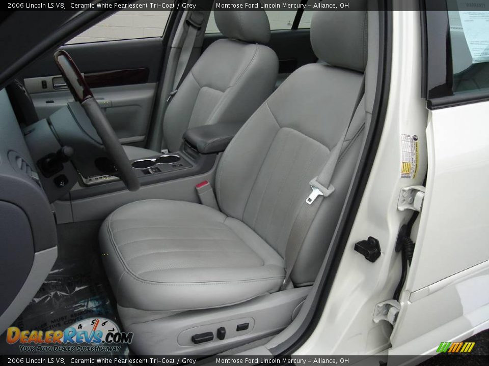 2006 Lincoln LS V8 Ceramic White Pearlescent Tri-Coat / Grey Photo #13