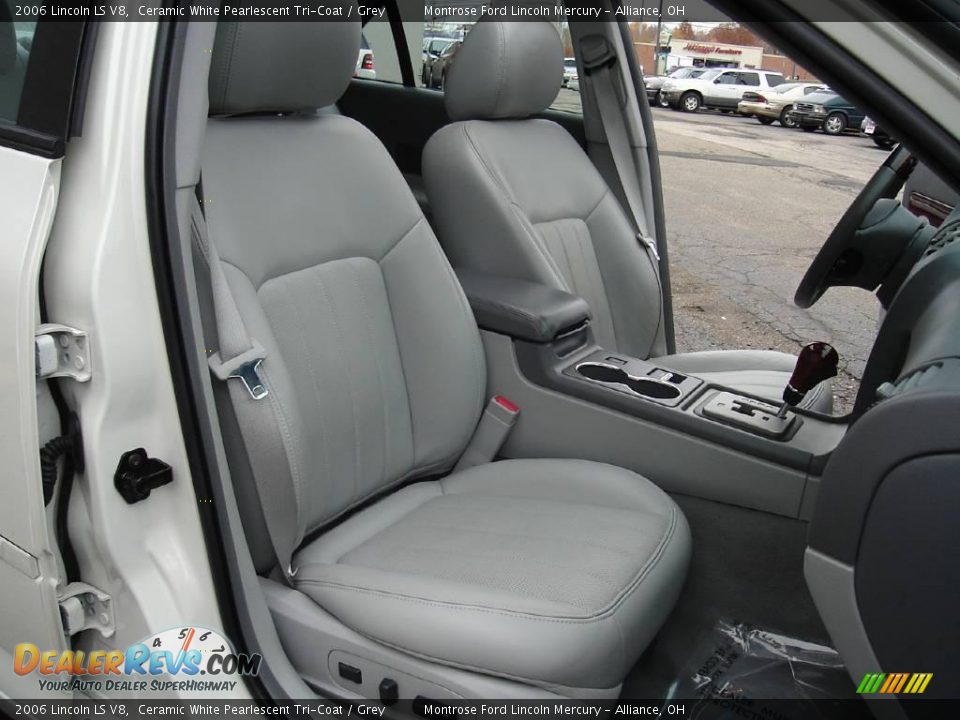 2006 Lincoln LS V8 Ceramic White Pearlescent Tri-Coat / Grey Photo #14