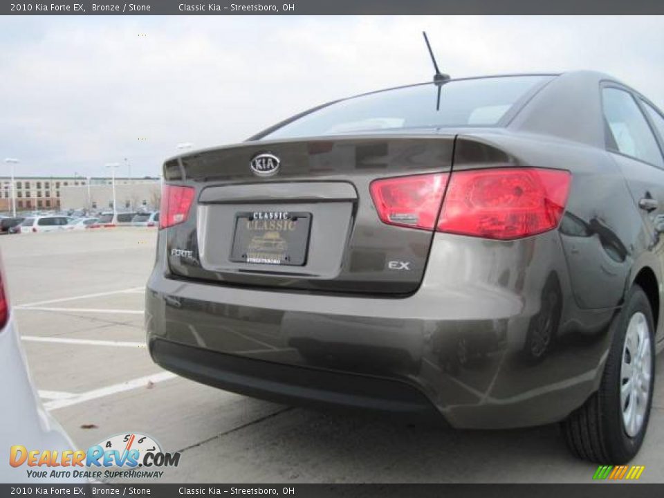 2010 Kia Forte EX Bronze / Stone Photo #4