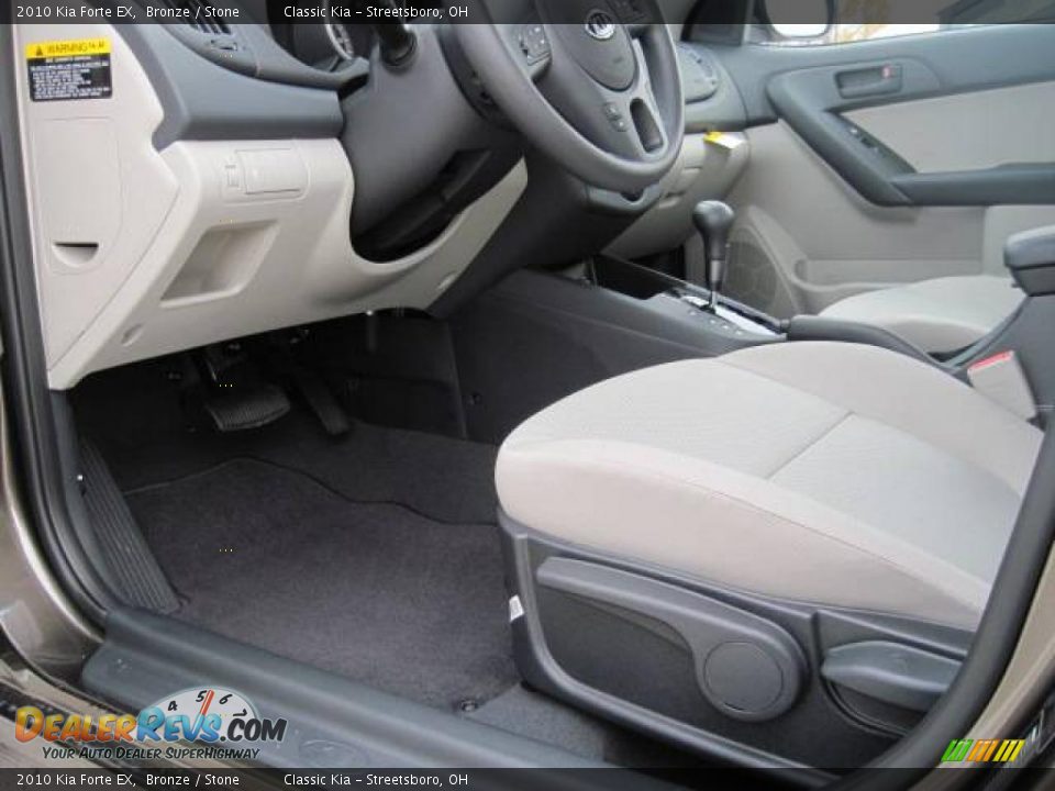 2010 Kia Forte EX Bronze / Stone Photo #8