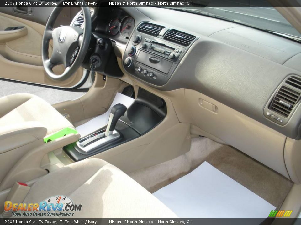 2003 Honda Civic EX Coupe Taffeta White / Ivory Photo #17