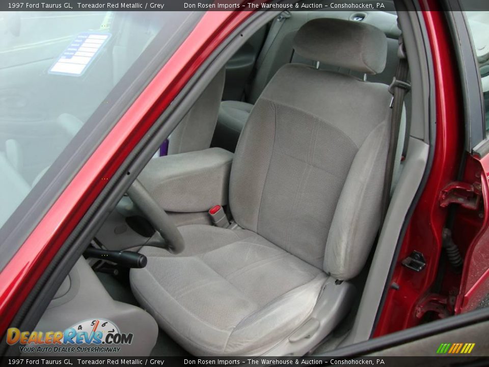 1997 Ford Taurus GL Toreador Red Metallic / Grey Photo #16