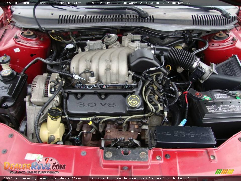 1997 Ford Taurus GL Toreador Red Metallic / Grey Photo #30
