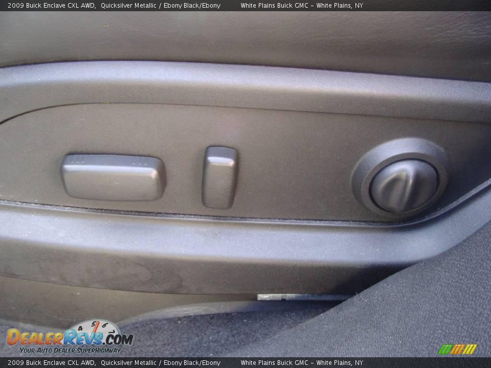 2009 Buick Enclave CXL AWD Quicksilver Metallic / Ebony Black/Ebony Photo #14
