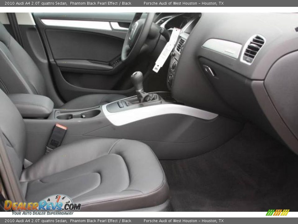 2010 Audi A4 2.0T quattro Sedan Phantom Black Pearl Effect / Black Photo #14