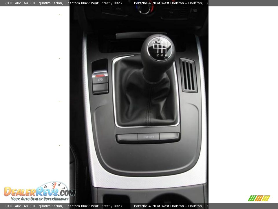 2010 Audi A4 2.0T quattro Sedan Phantom Black Pearl Effect / Black Photo #16