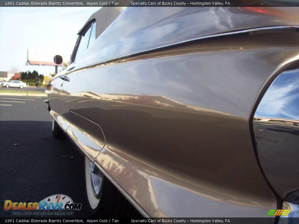 1961 Cadillac Eldorado Biarritz Convertible Aspen Gold / Tan Photo #6
