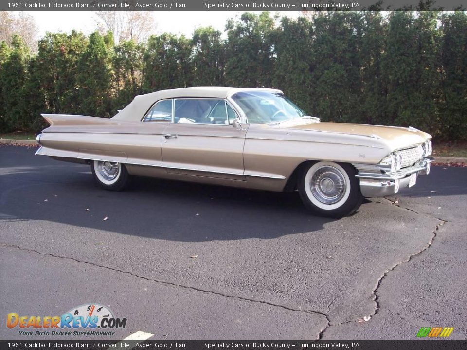 1961 Cadillac Eldorado Biarritz Convertible Aspen Gold / Tan Photo #14