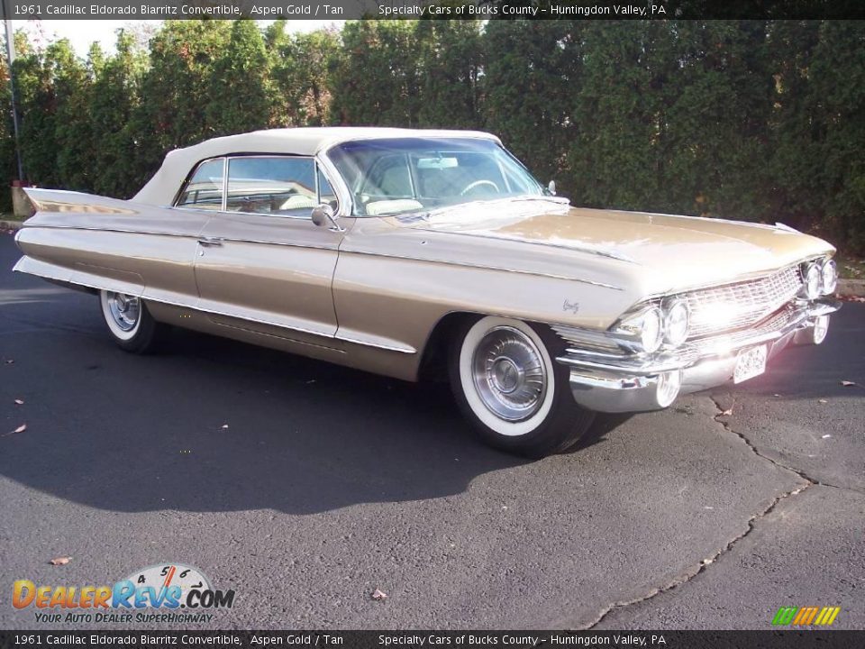 1961 Cadillac Eldorado Biarritz Convertible Aspen Gold / Tan Photo #15