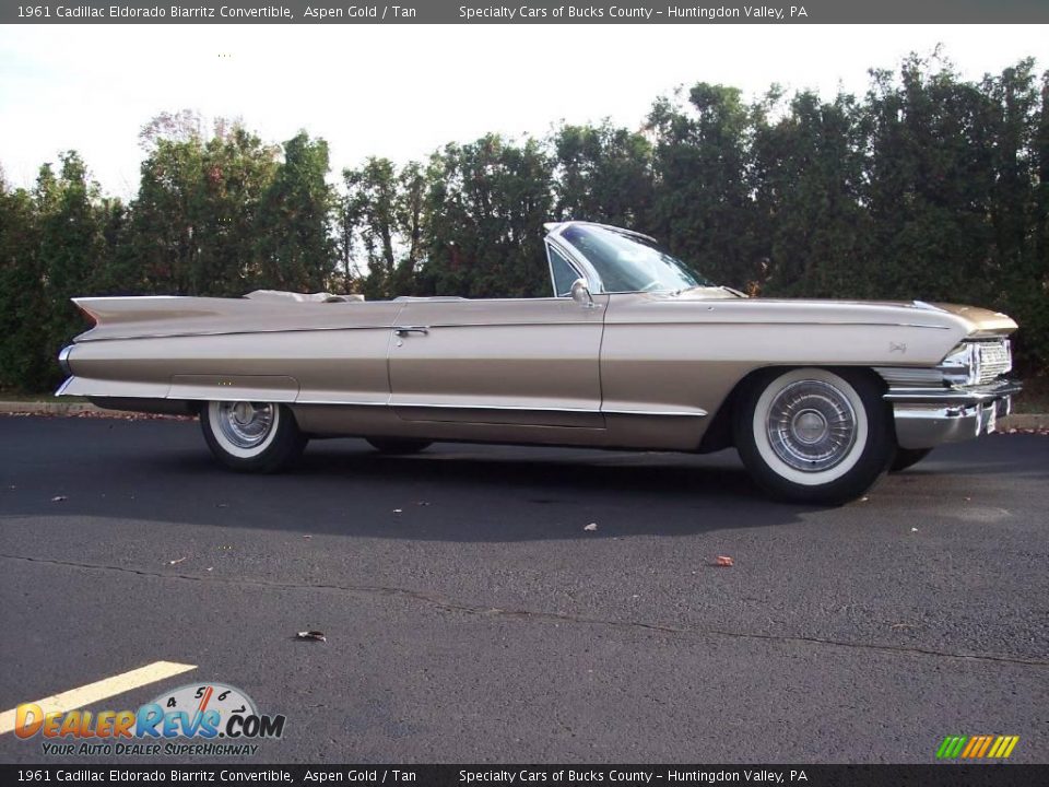 1961 Cadillac Eldorado Biarritz Convertible Aspen Gold / Tan Photo #18