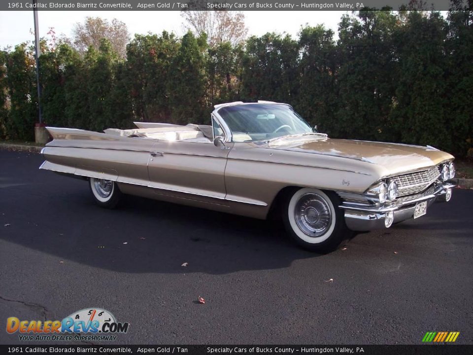 1961 Cadillac Eldorado Biarritz Convertible Aspen Gold / Tan Photo #19