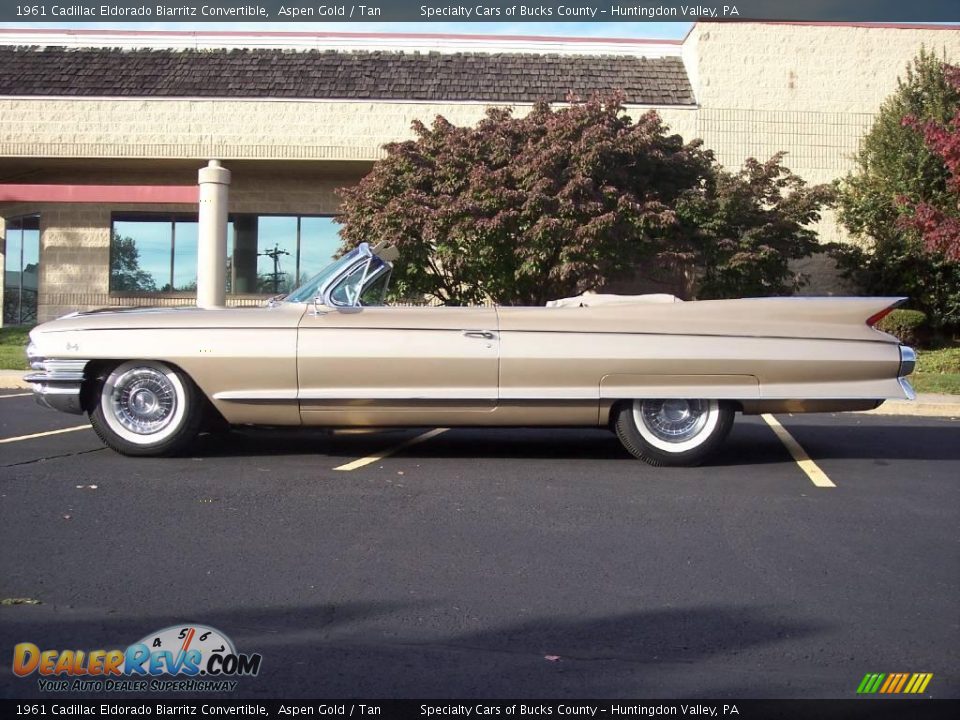 1961 Cadillac Eldorado Biarritz Convertible Aspen Gold / Tan Photo #20