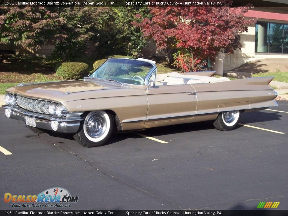 1961 Cadillac Eldorado Biarritz Convertible Aspen Gold / Tan Photo #23