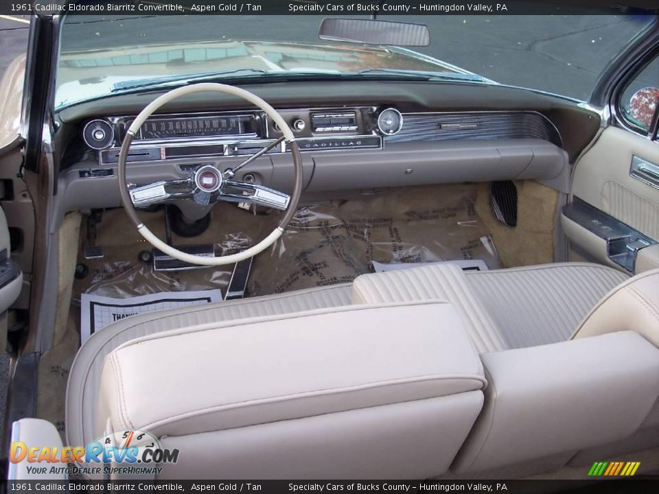 1961 Cadillac Eldorado Biarritz Convertible Aspen Gold / Tan Photo #30