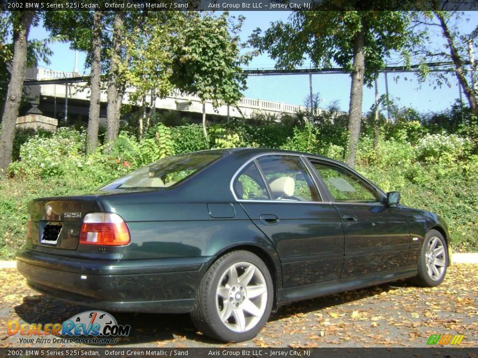 2002 BMW 5 Series 525i Sedan Oxford Green Metallic / Sand Photo #11