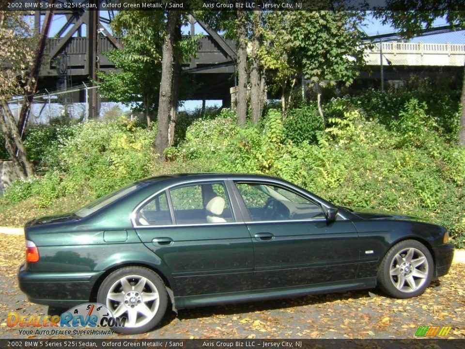 2002 BMW 5 Series 525i Sedan Oxford Green Metallic / Sand Photo #12