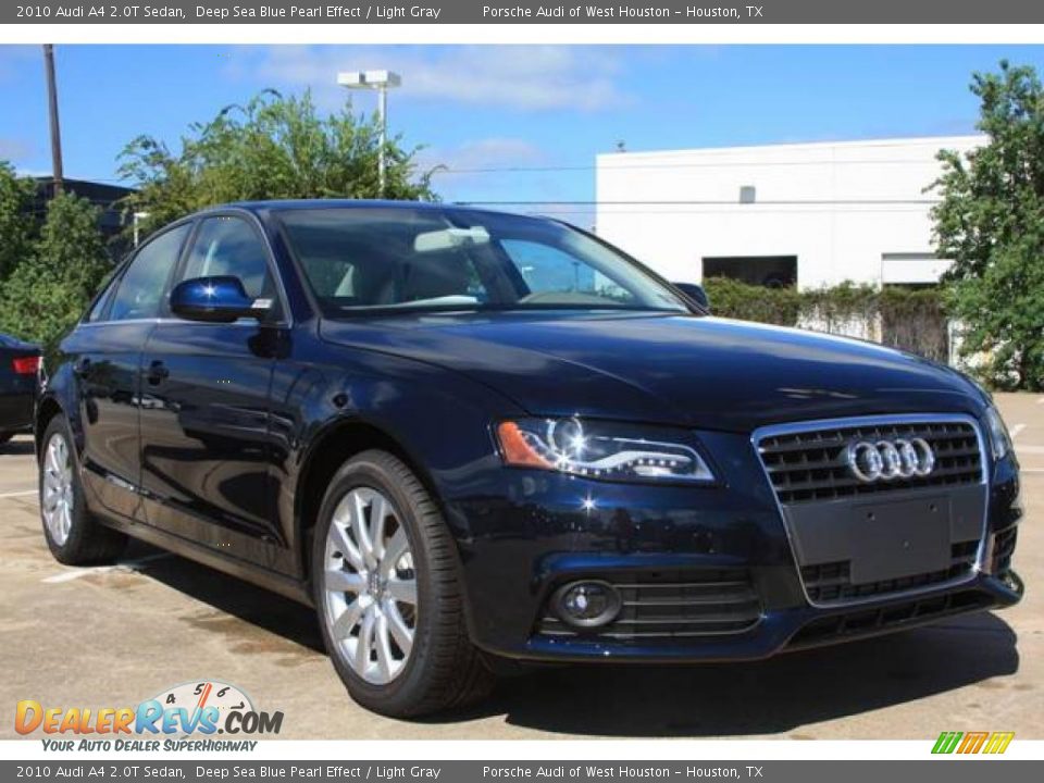 2010 Audi A4 2.0T Sedan Deep Sea Blue Pearl Effect / Light Gray Photo #1
