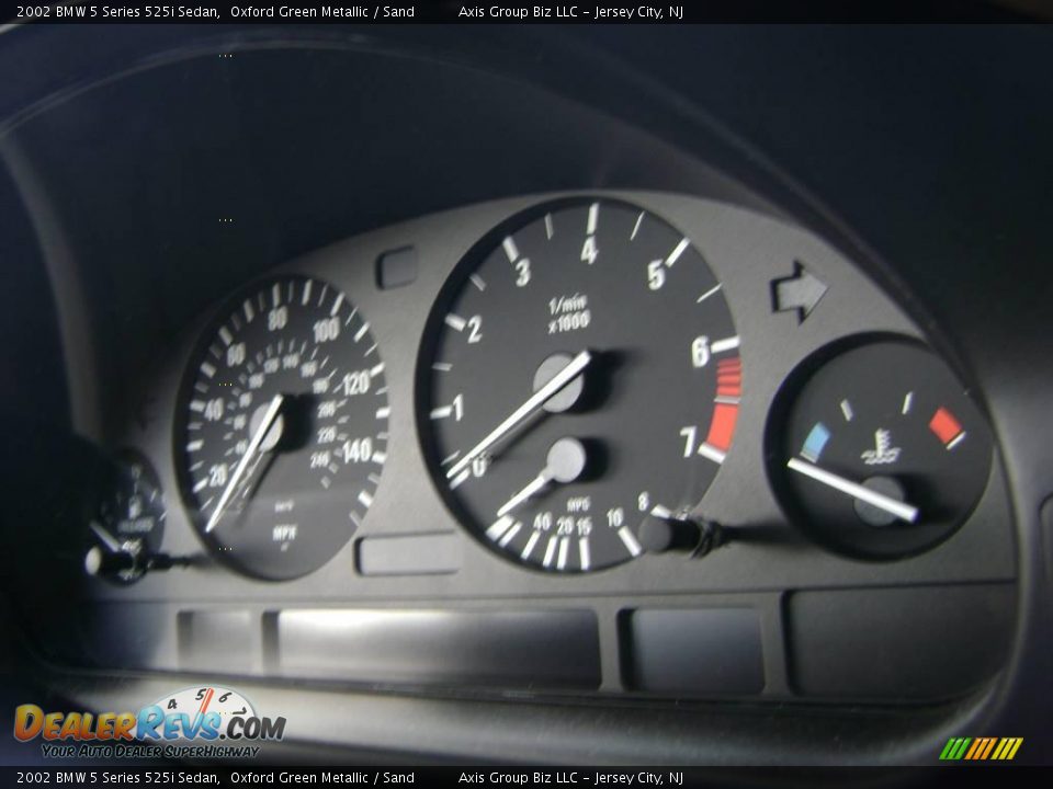 2002 BMW 5 Series 525i Sedan Oxford Green Metallic / Sand Photo #21