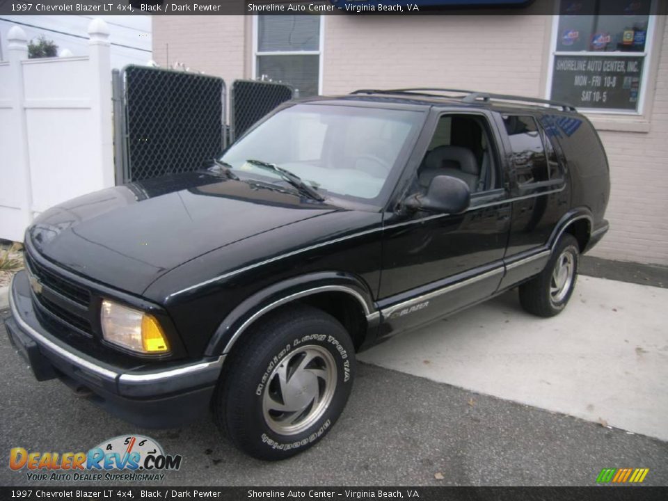 1997 Chevrolet Blazer LT 4x4 Black / Dark Pewter Photo #2