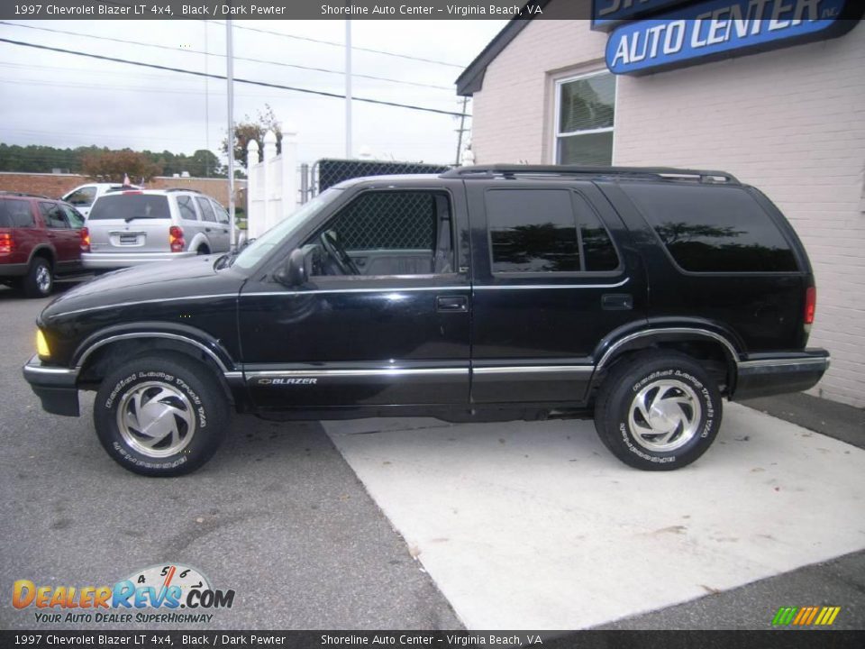 1997 Chevrolet Blazer LT 4x4 Black / Dark Pewter Photo #3