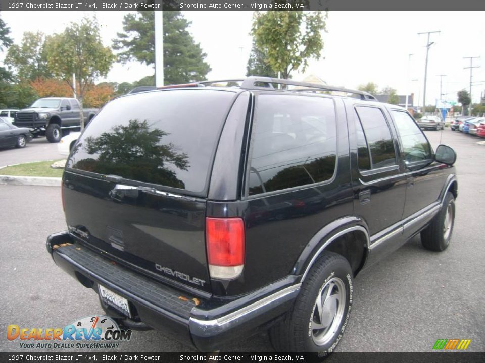 1997 Chevrolet Blazer LT 4x4 Black / Dark Pewter Photo #6