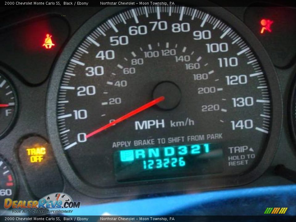 2000 Chevrolet Monte Carlo SS Black / Ebony Photo #15